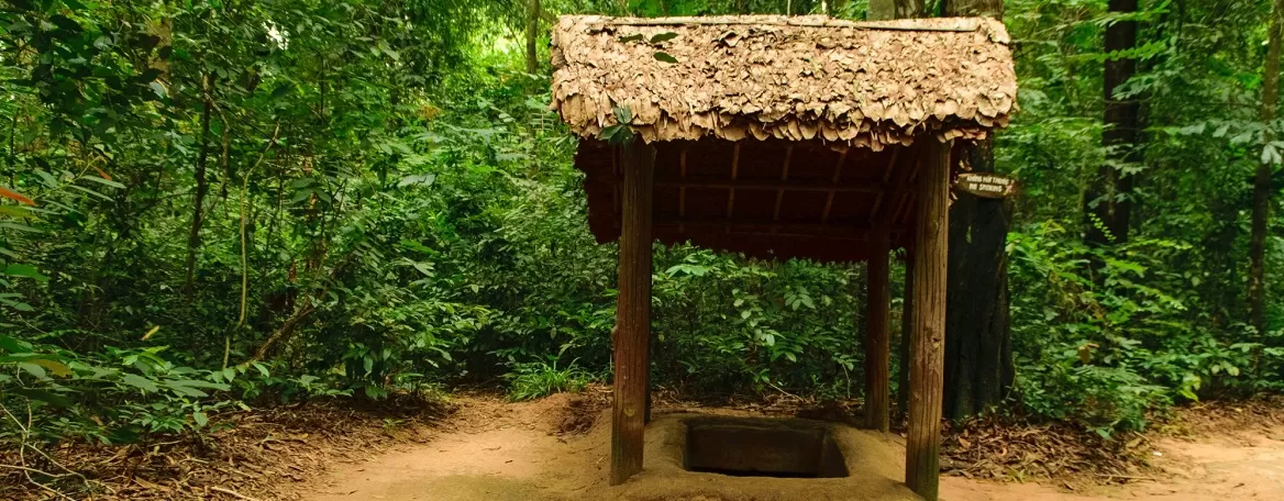 CU CHI TUNNEL AND HO CHI MINH CITY TOUR 1 DAY