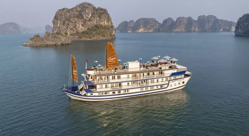 SIGNATURE ROYAL CRUISE (2 DAYS - 1 NIGHT)