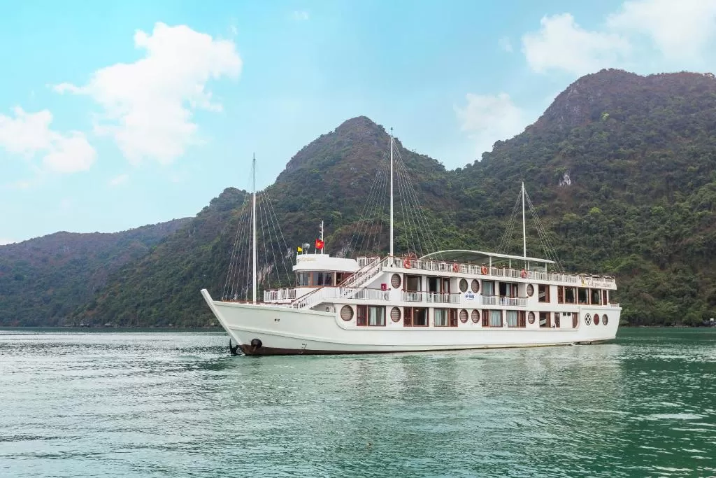 CALYPSO CRUISE (2 DAYS – 1 NIGHT)