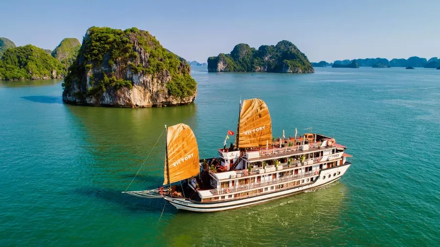 VICTORY CRUISE (2 DAYS – 1 NIGHT)